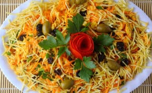 “Salpicão Mediterrâneo Vegetariano: Uma Explosão de Sabores!”